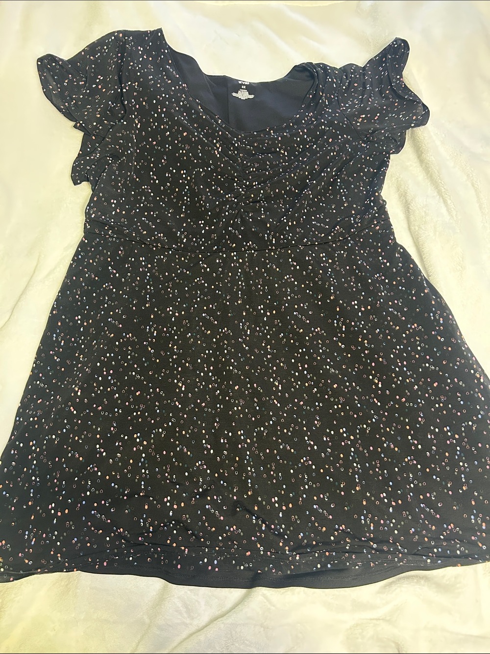 ❤️EVRI Black Short Sleeve dress with Multicolor Dot Accents